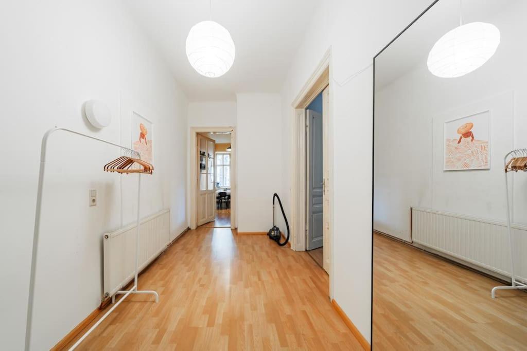 Zentrale Wohnung Fuer Entdecker فيينا المظهر الخارجي الصورة